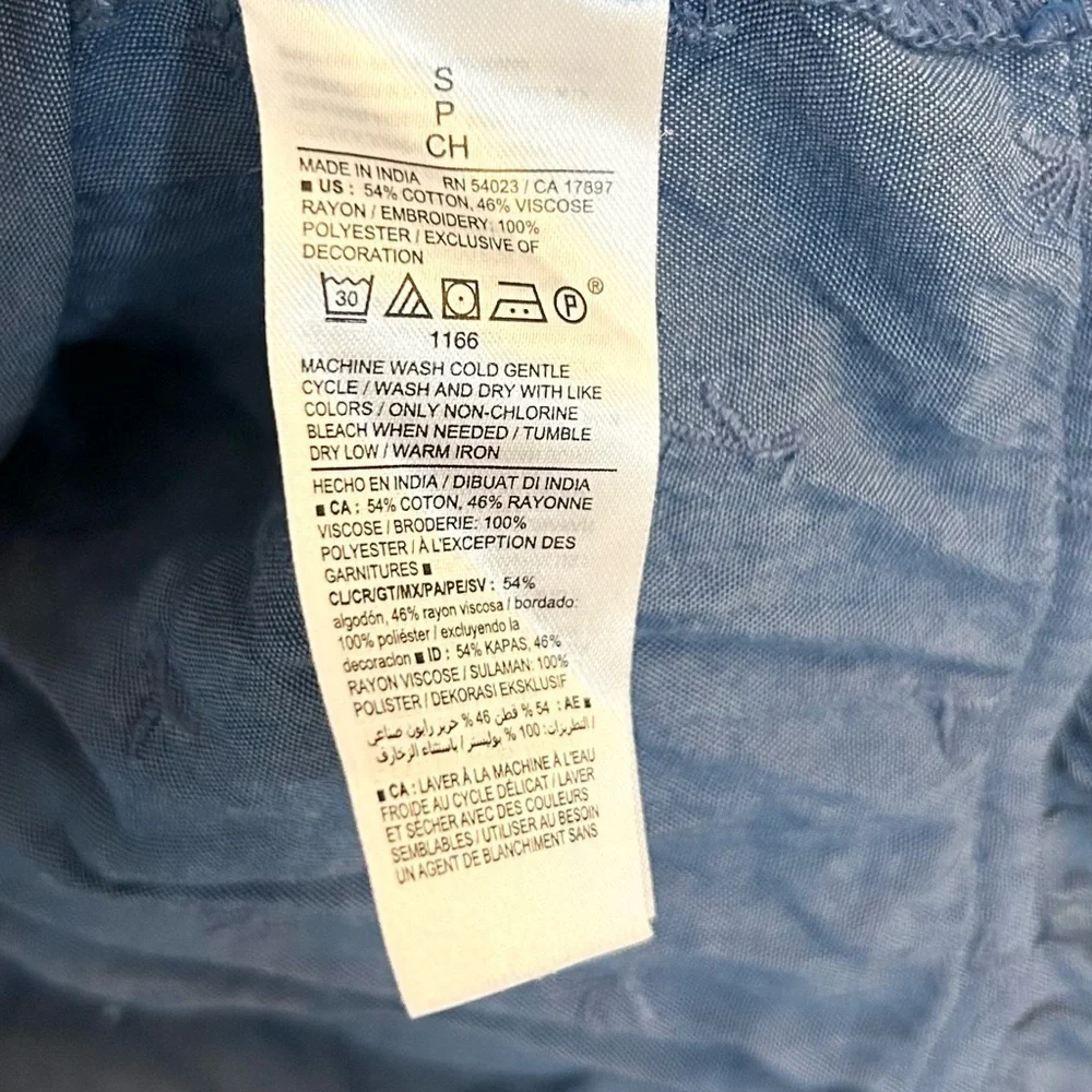 Old Navy Blue Tiered Buttoned Sundress - Picture 5 of 6